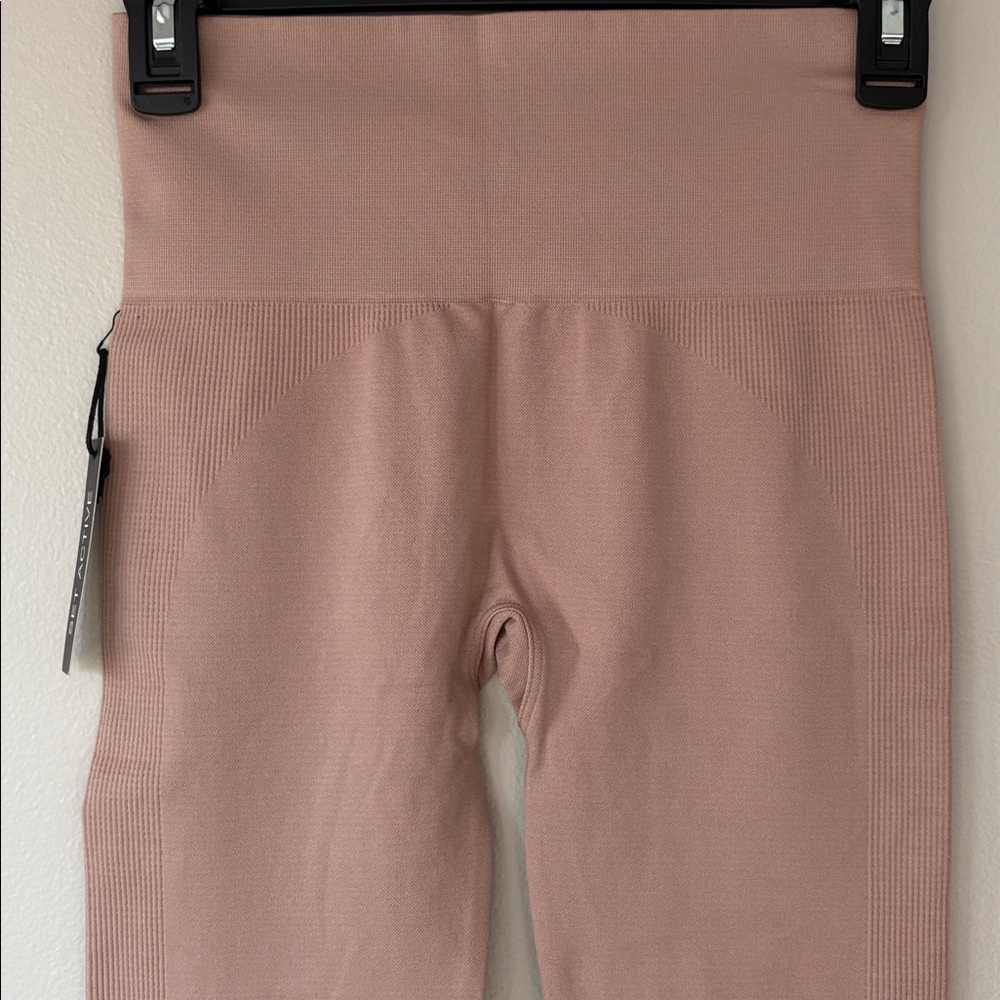 Set Active Sculptflex Ribbed High Rise Leggings In Dusty/Neutral Pink - Picture 6 of 10